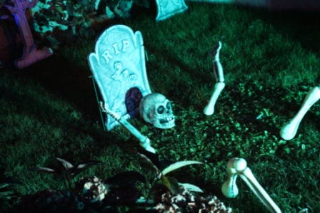 Skeleton breaking out